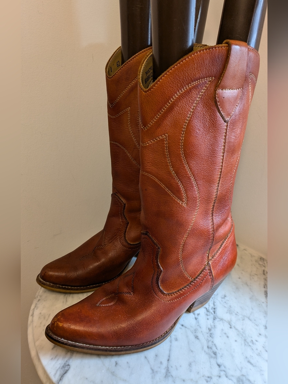 Vintage Women's Tan Leather Western Heeled Boots Romanian Made Size 7